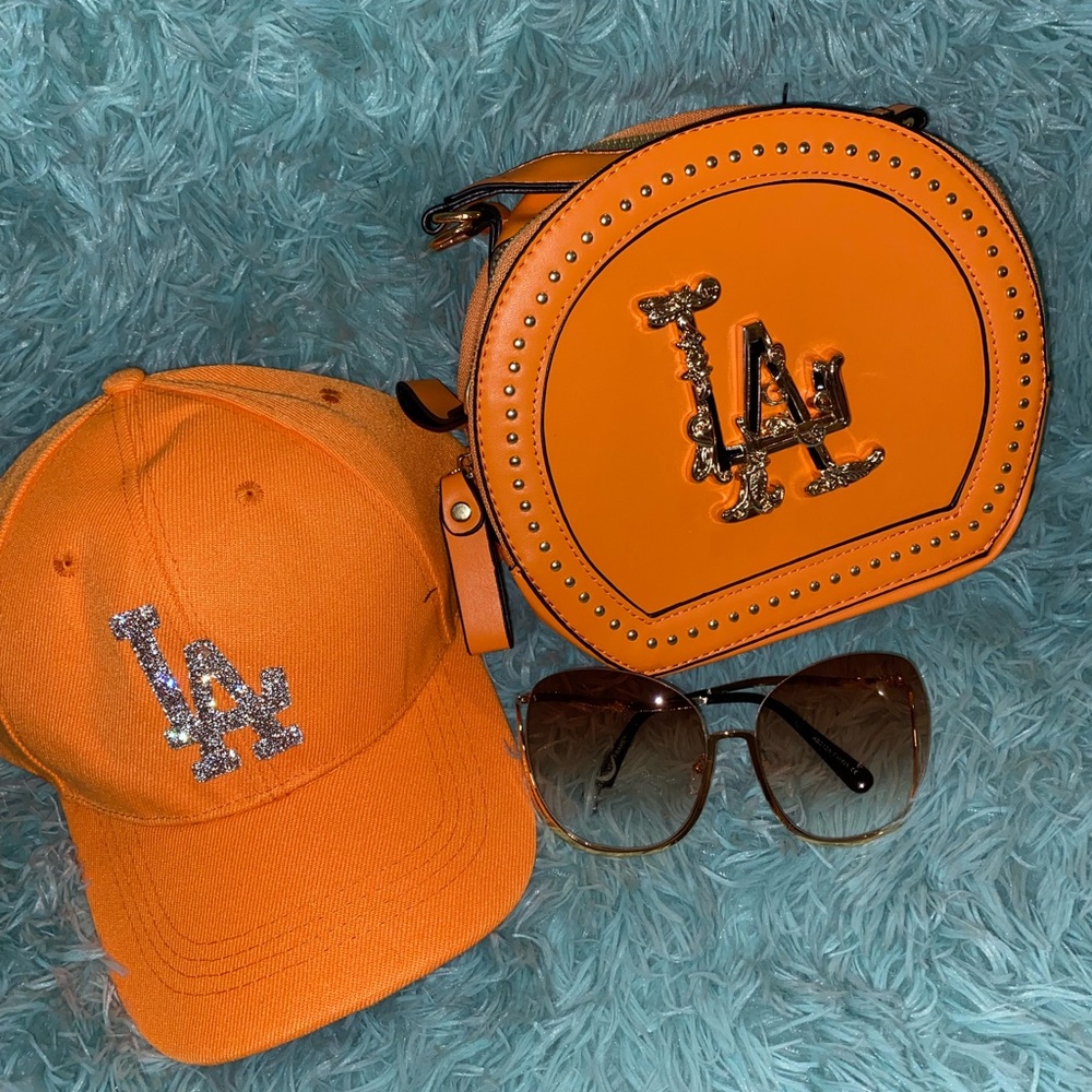 Orange LA set 40$